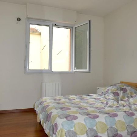 Appartement F3, 2 Chambres Ivry-sur-Seine Bagian luar foto
