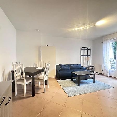 Appartement F3, 2 Chambres Ivry-sur-Seine Bagian luar foto