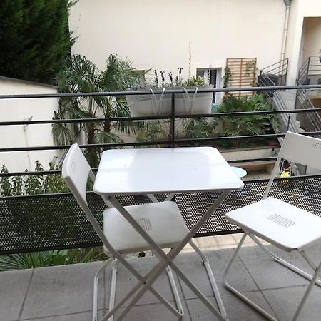 Appartement F3, 2 Chambres Ivry-sur-Seine Bagian luar foto